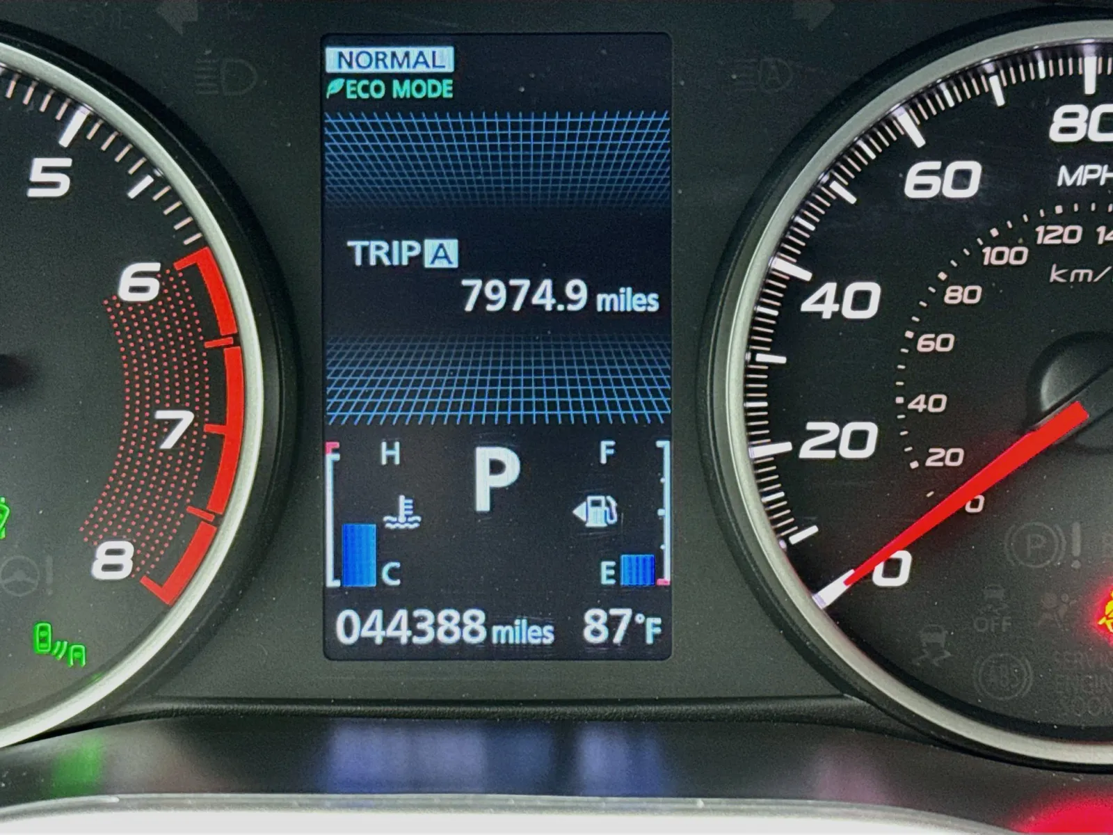 Mitsubishi Eclipse Cross photo 8