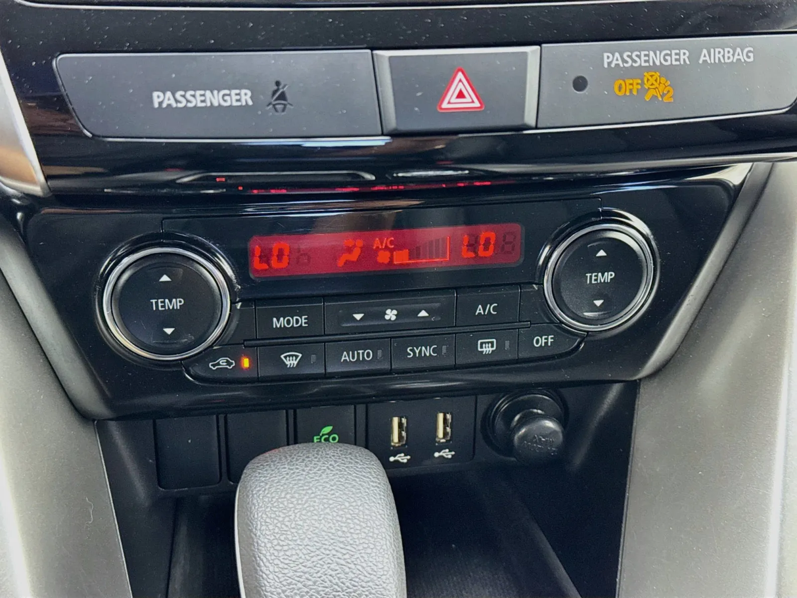 Mitsubishi Eclipse Cross photo 12