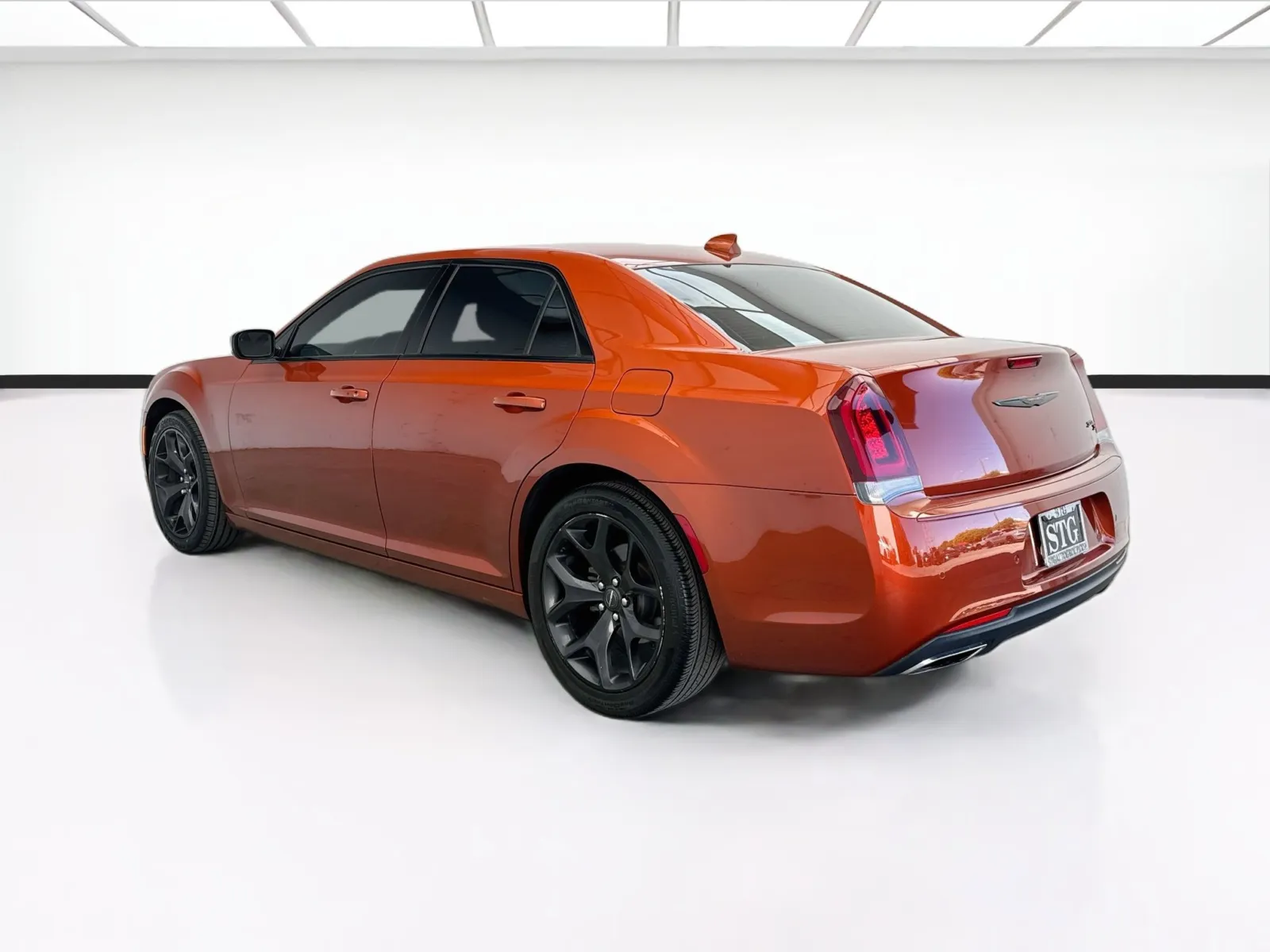 Chrysler 300 photo 6