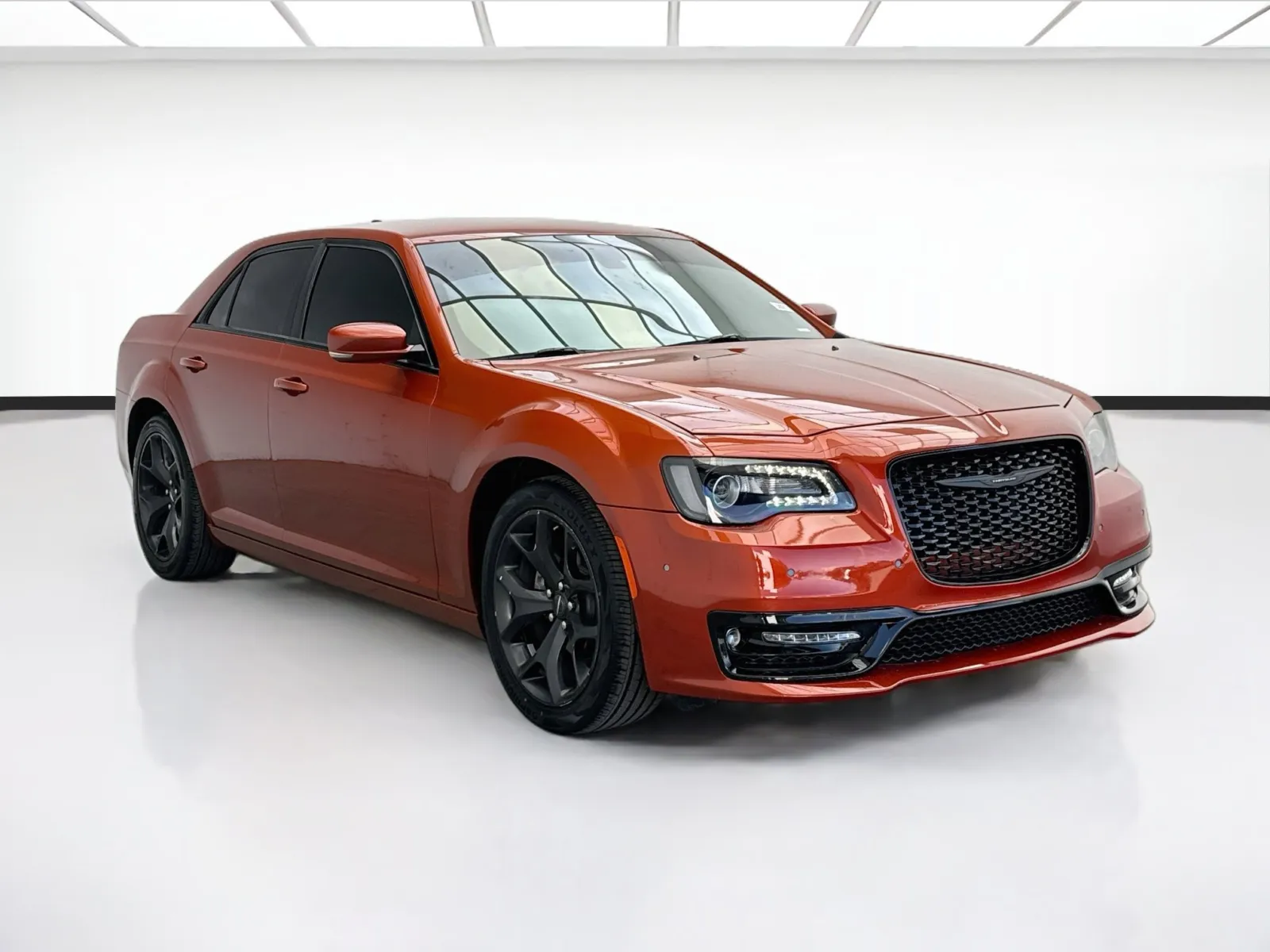 Chrysler 300 photo 3