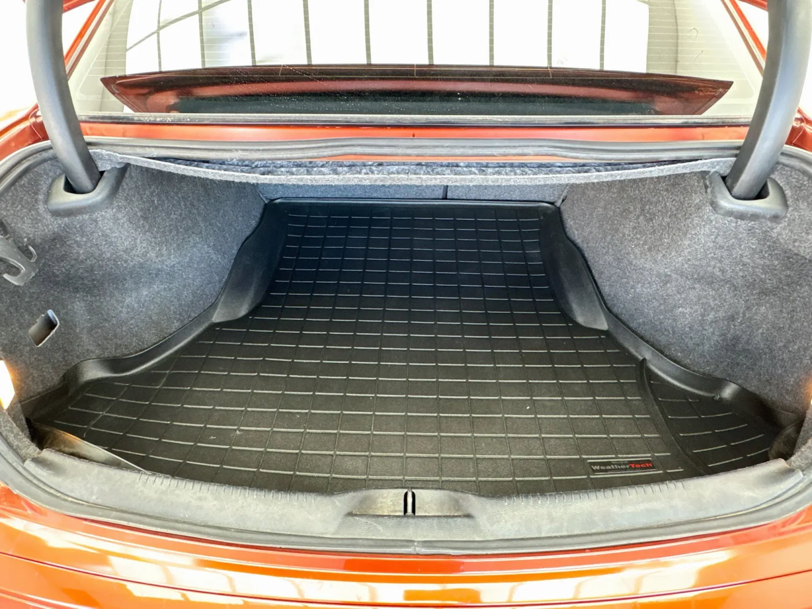 Chrysler 300 photo 17