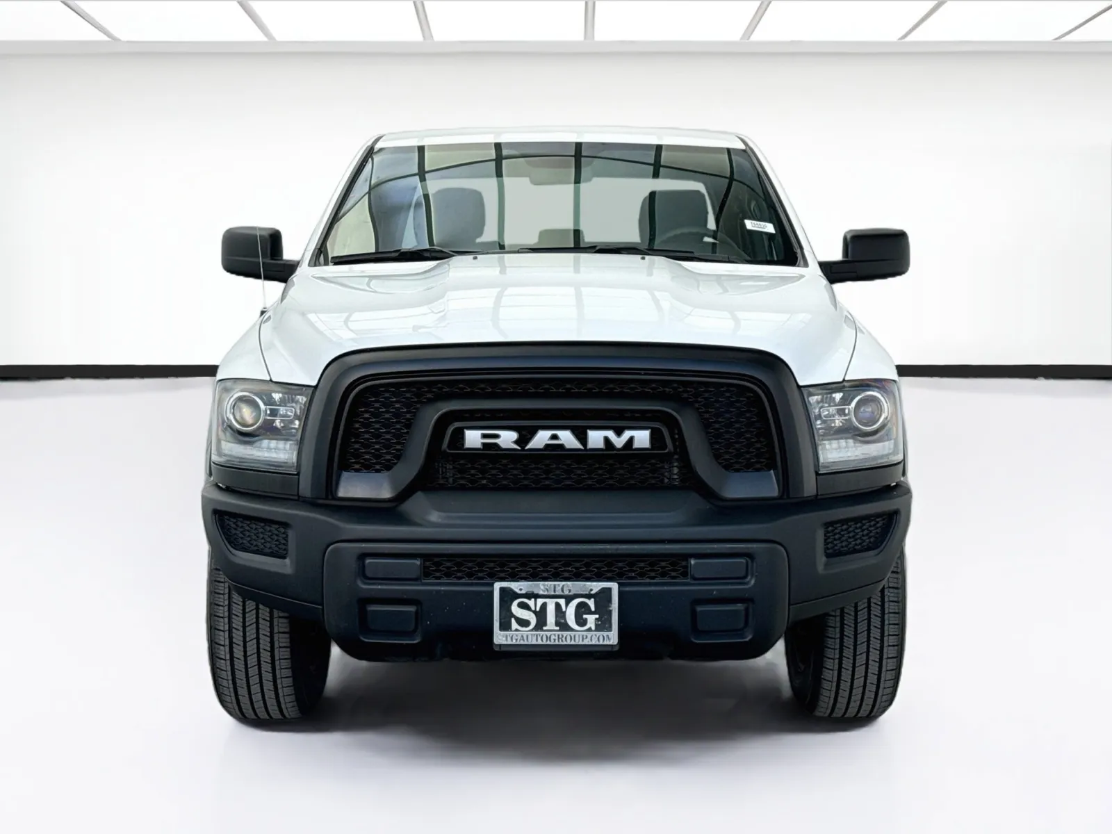 Ram 1500 photo 2