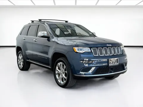 Another view of 2020 Jeep Grand Cherokee Summit for sale in Bellflower, CA at STG Bellflower