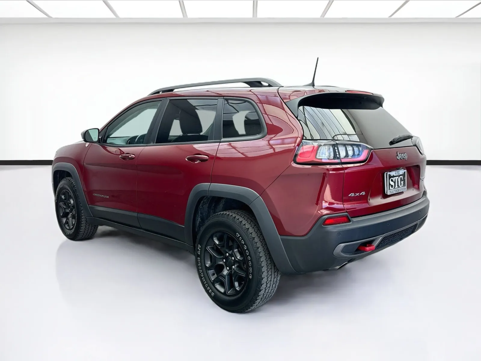 Jeep Cherokee photo 6
