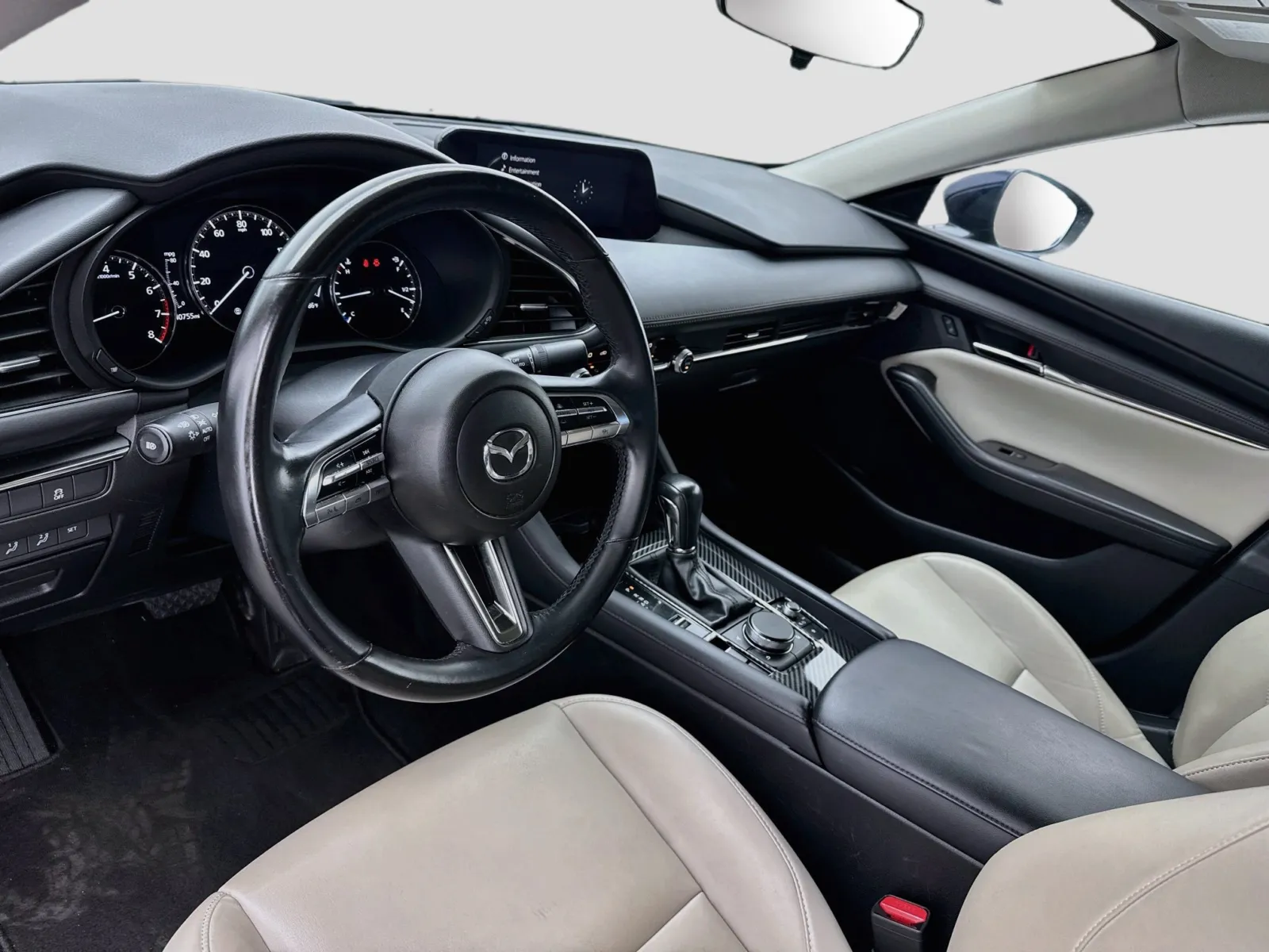 Mazda Mazda3 photo 7