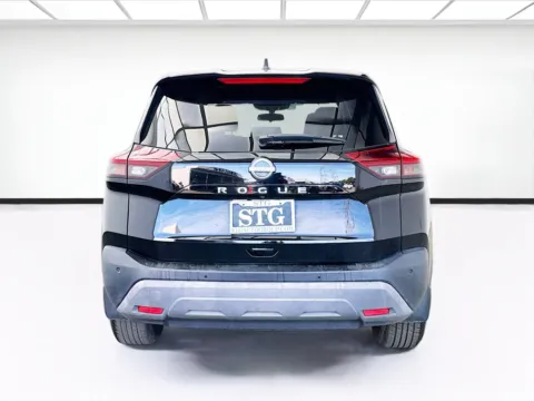 More photos of 2023 Nissan Rogue S at STG Bellflower, CA