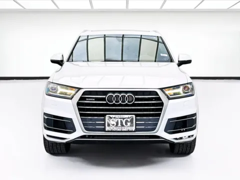 Photos of 2019 Audi Q7 45 Premium quattro for sale in Bellflower, CA at STG Bellflower