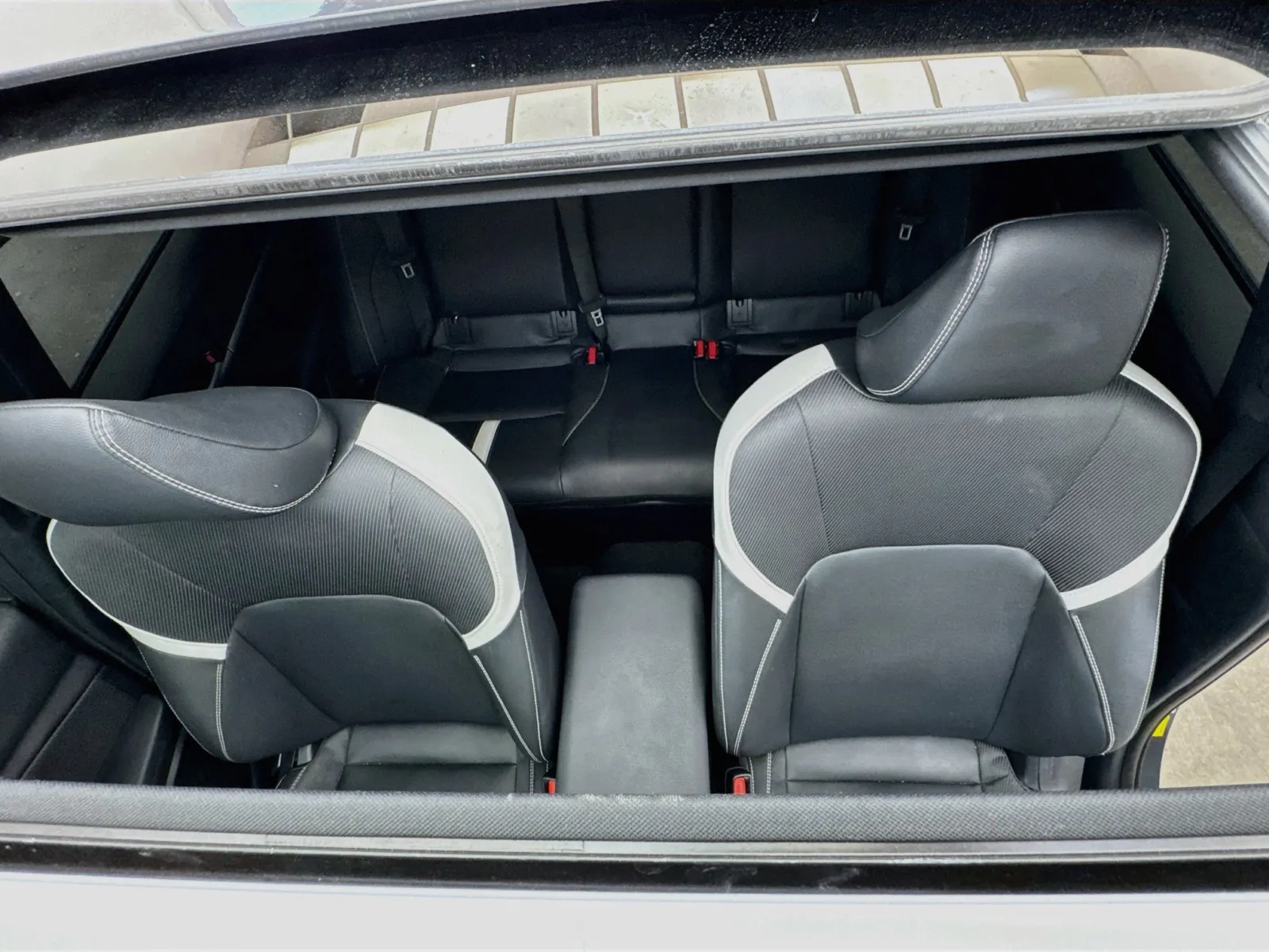 Toyota Camry photo 14