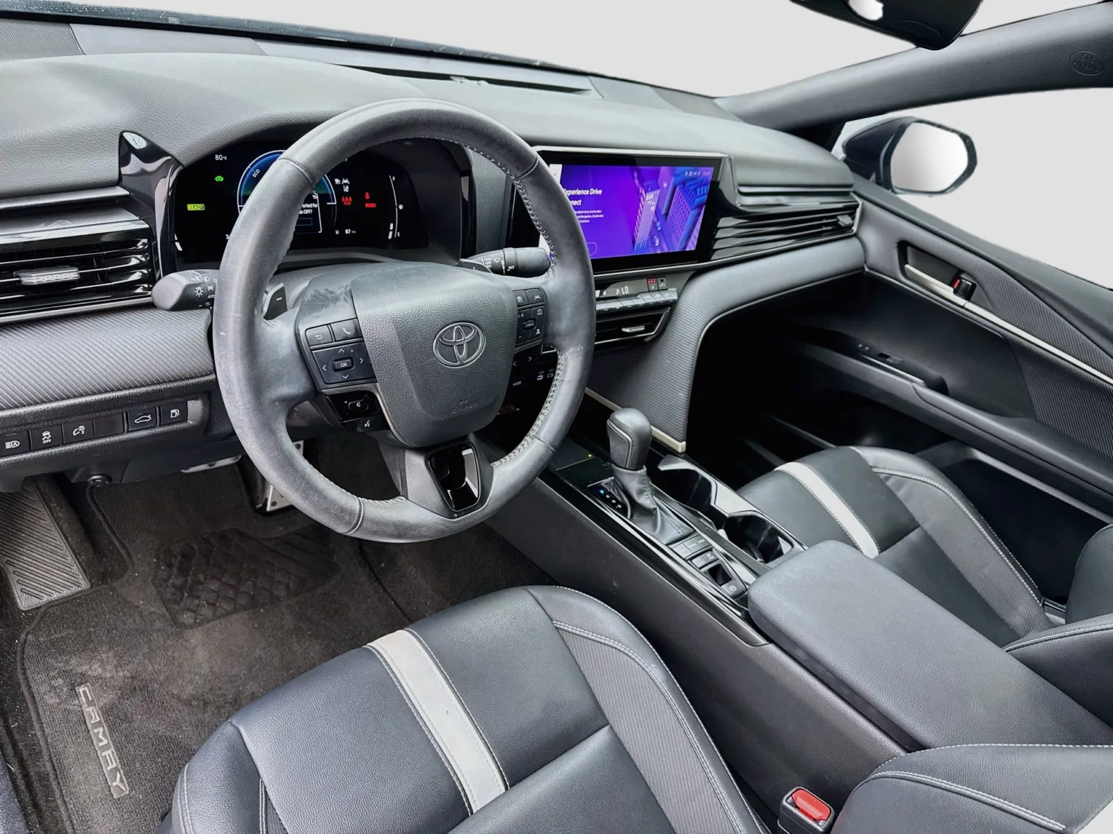 Toyota Camry photo 7