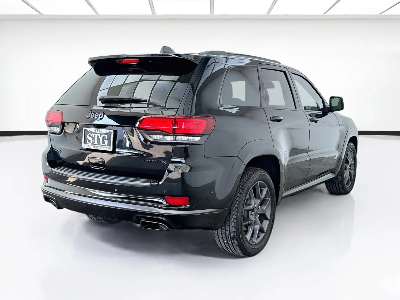 Jeep Grand Cherokee photo 4
