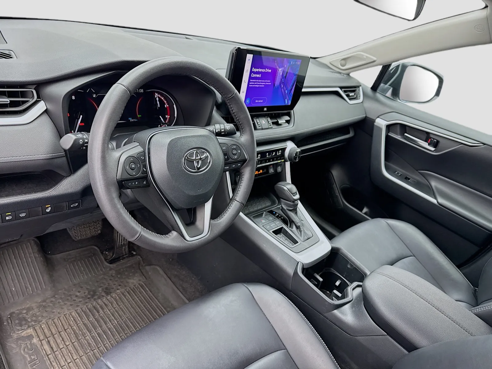 Toyota RAV4 photo 7