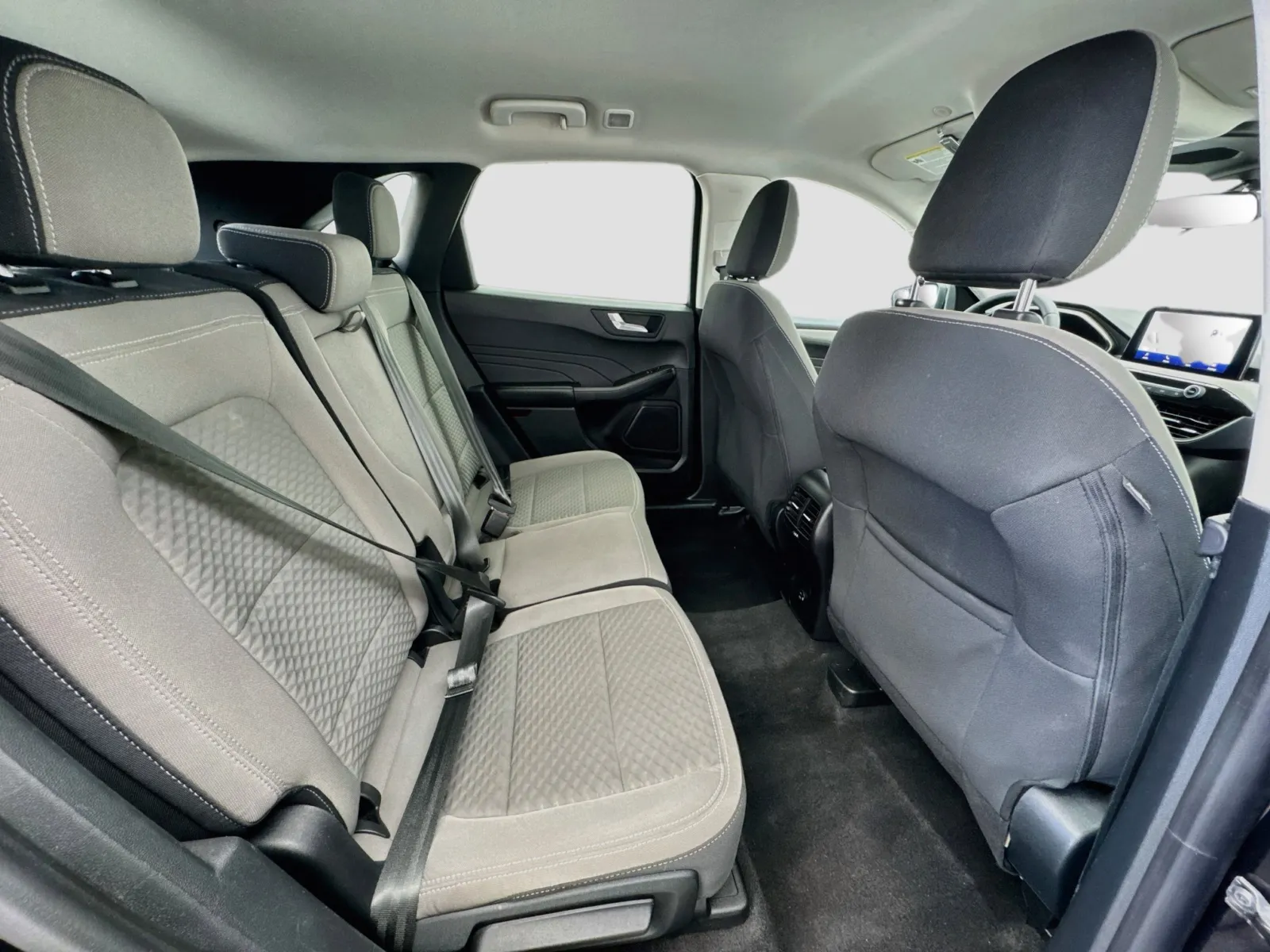 Ford Escape photo 18