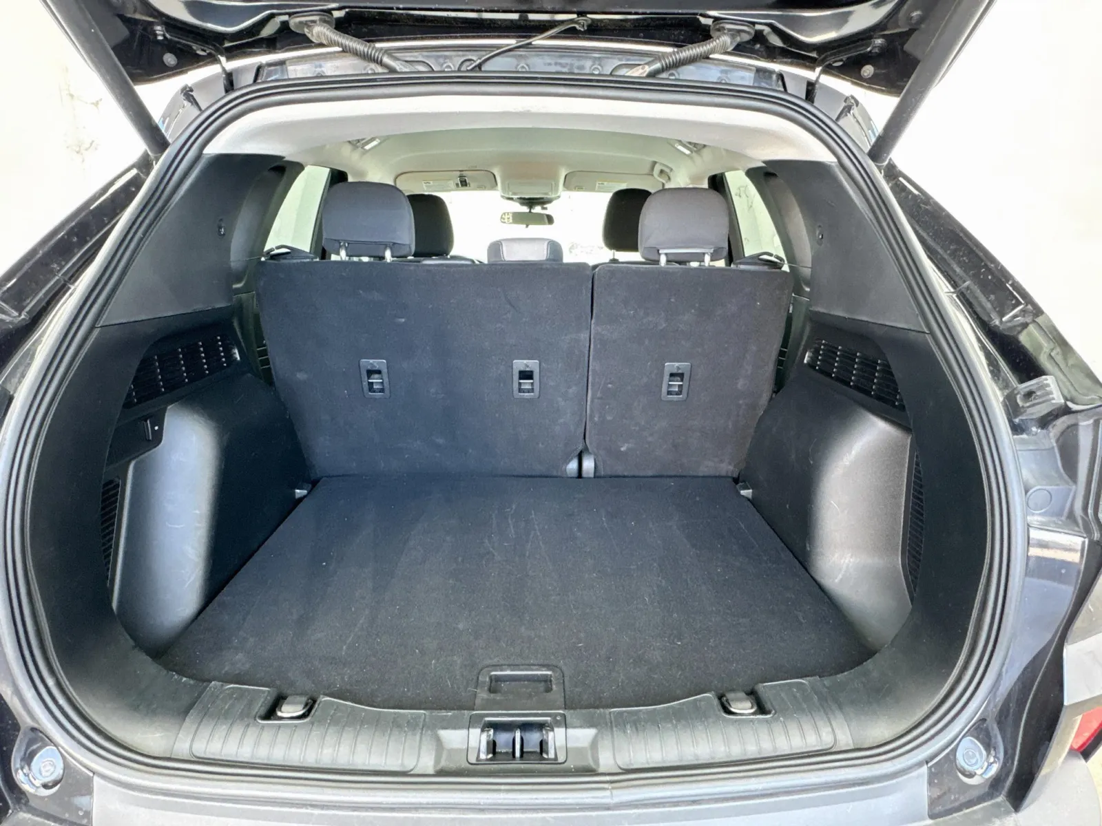 Ford Escape photo 17