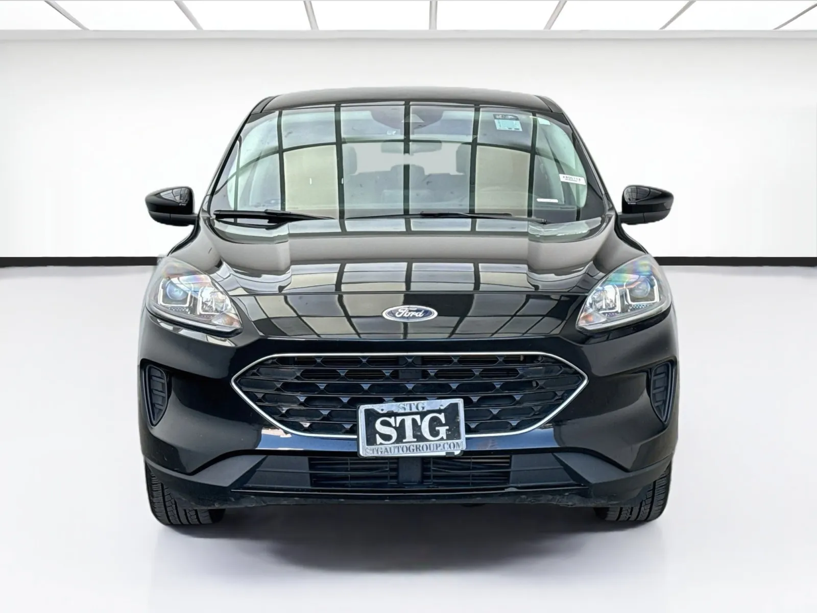 Ford Escape photo 2