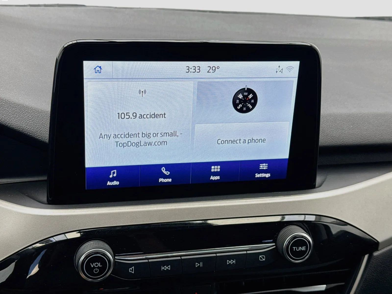 Ford Escape photo 9