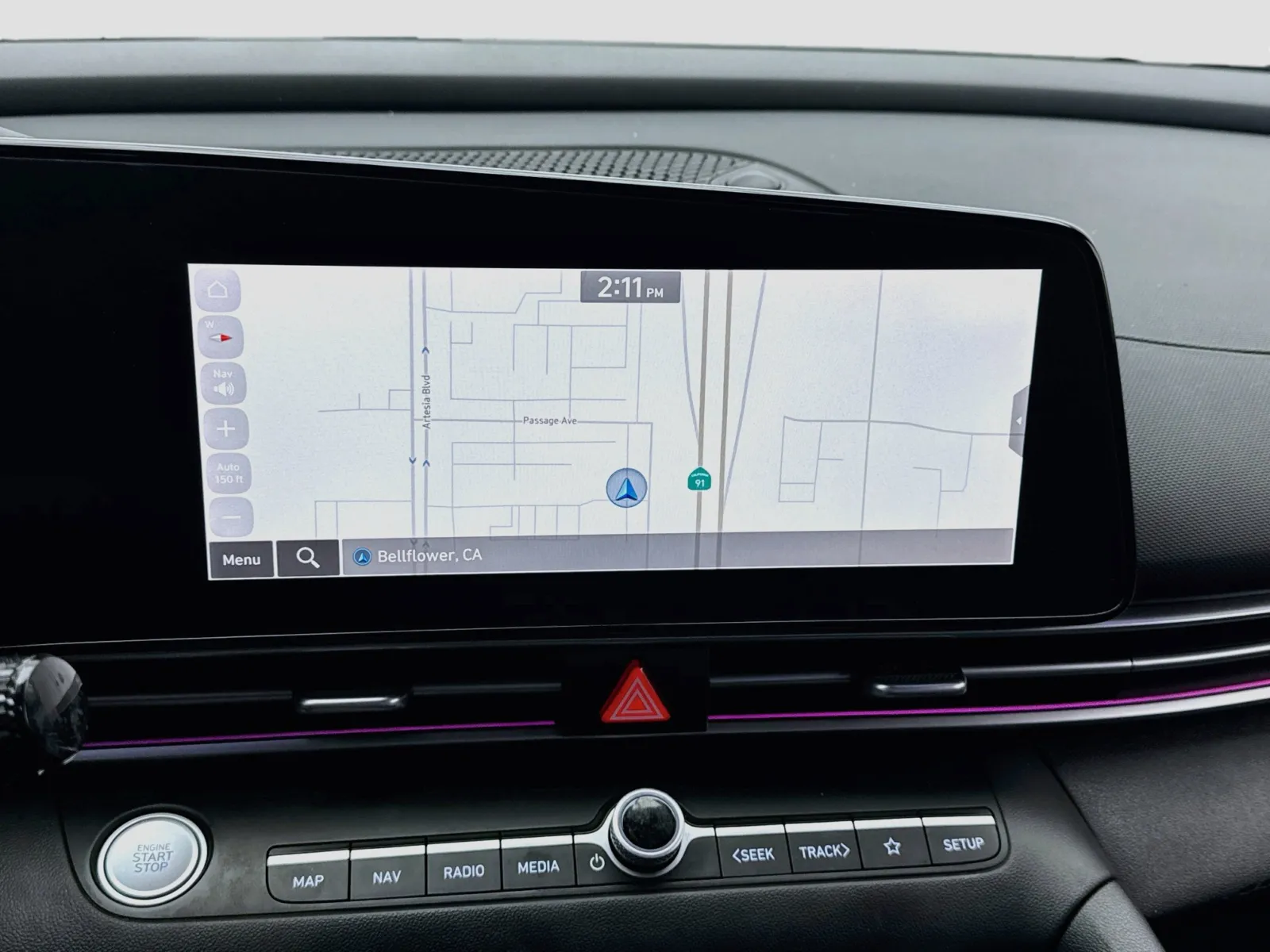 Hyundai Elantra photo 9