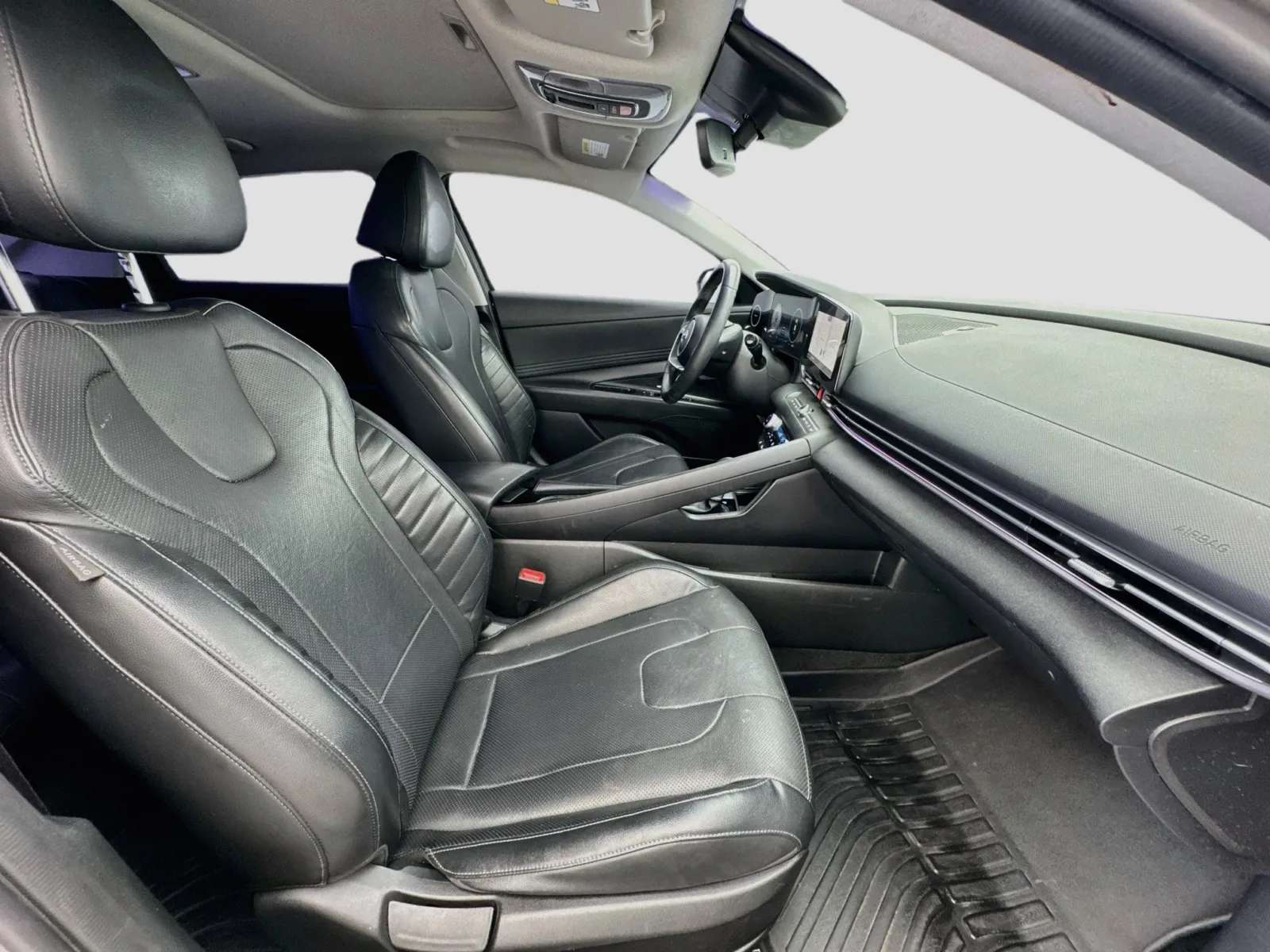Hyundai Elantra photo 19