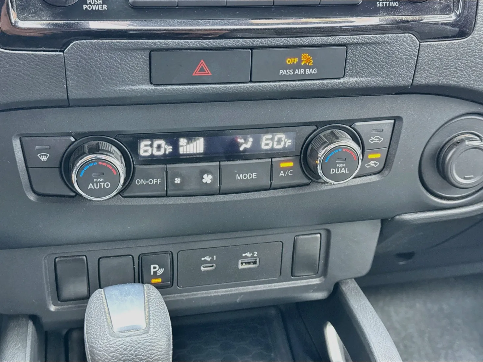Nissan Frontier photo 12