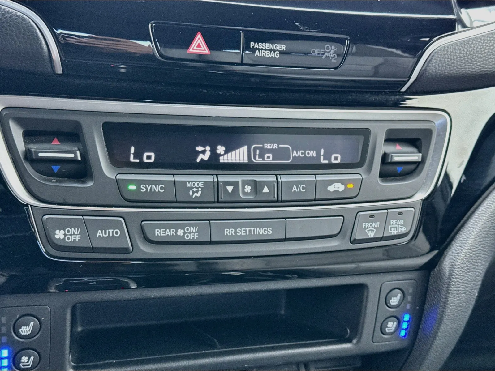 Honda Passport photo 12