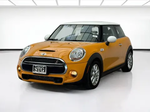 Orange 2017 MINI Hardtop 2 Door for sale in Bellflower, CA