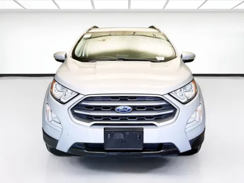 Photos of 2020 Ford EcoSport SE for sale in Bellflower, CA at STG Bellflower