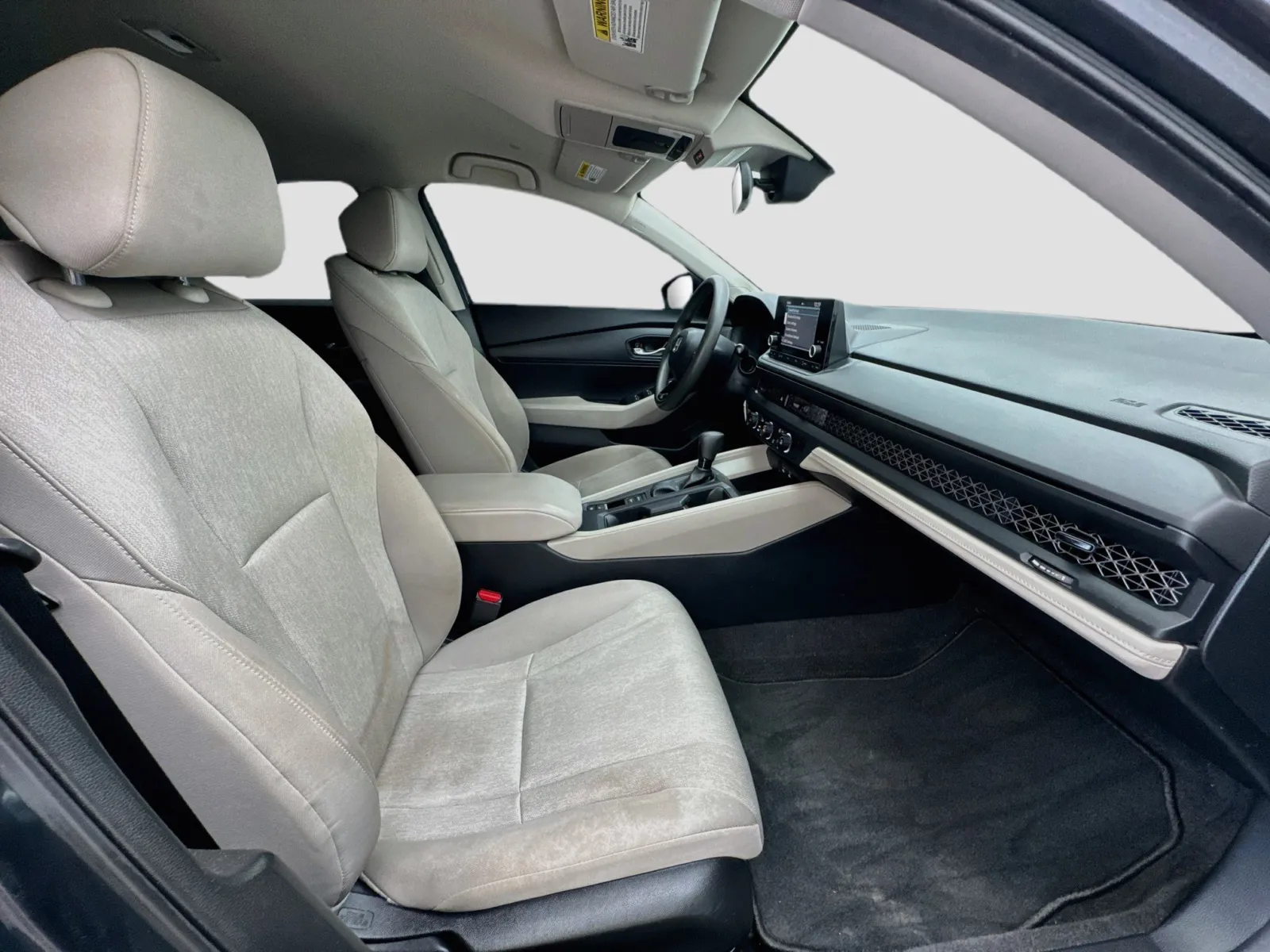 Honda Accord photo 18