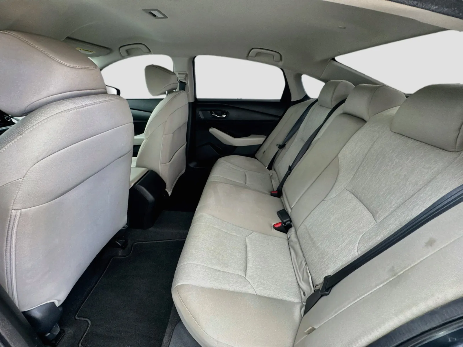 Honda Accord photo 15