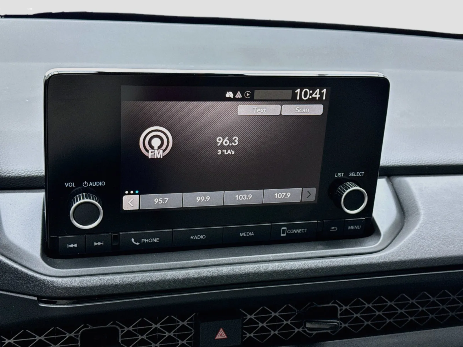 Honda Accord photo 11