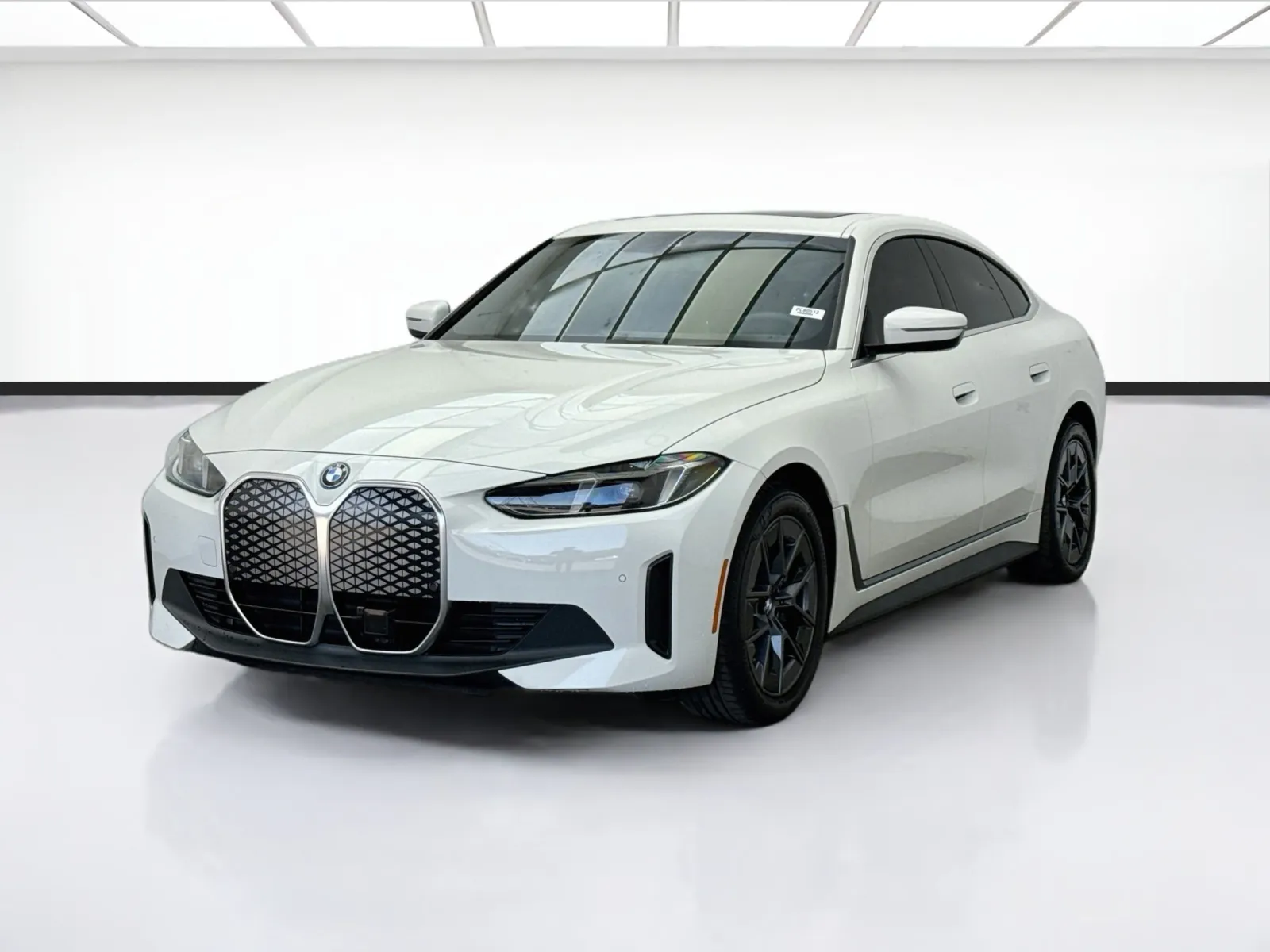 White 2025 BMW i4 eDrive40 for sale in Bellflower, CA