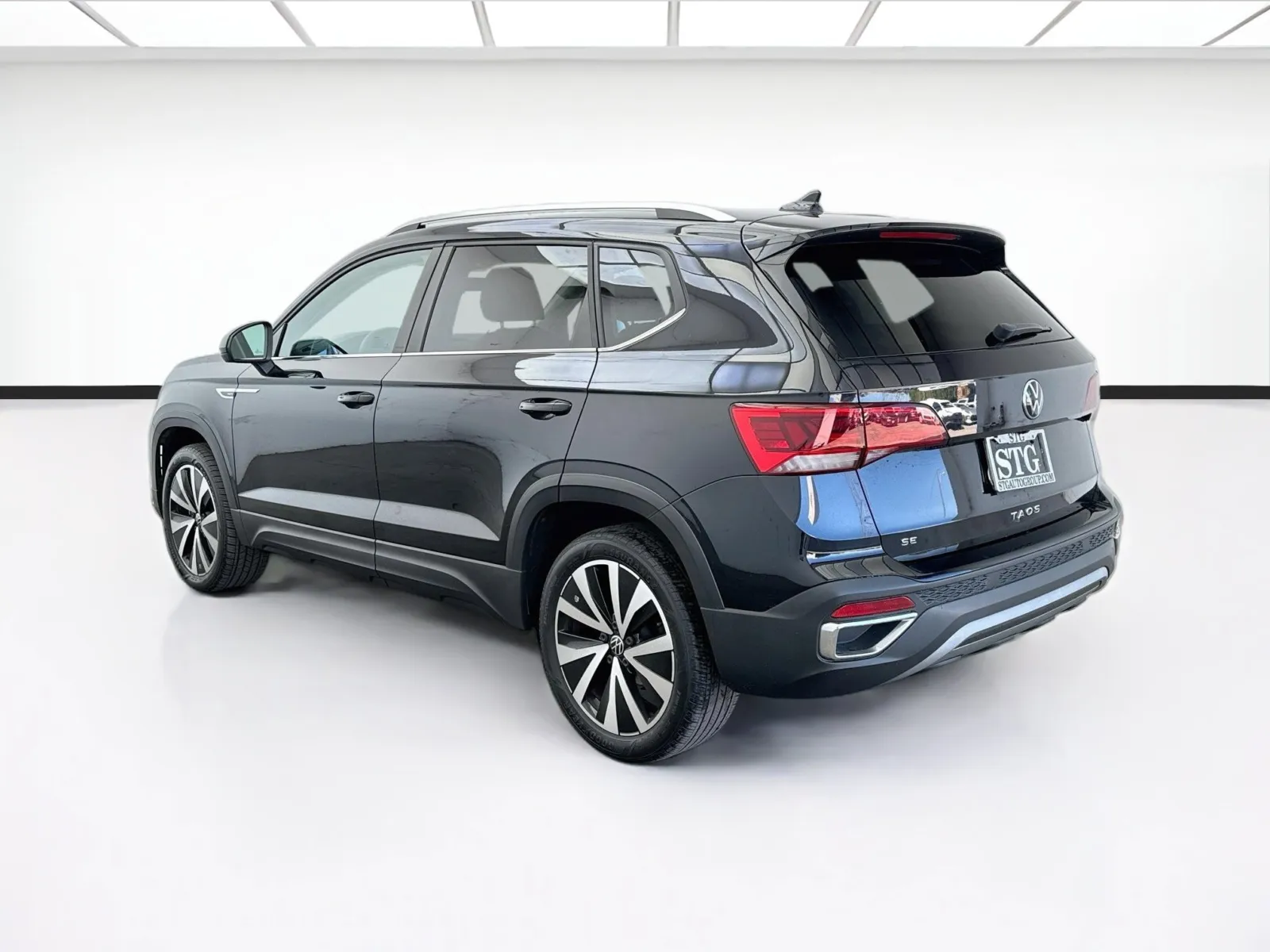 Volkswagen Taos photo 6