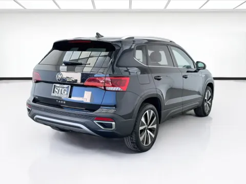 More photos of 2023 Volkswagen Taos 1.5T SE at STG Bellflower, CA