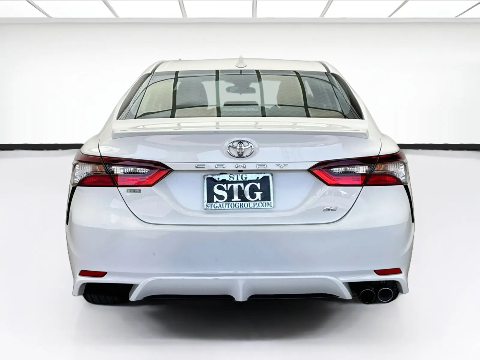 Toyota Camry photo 5