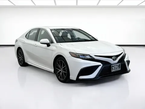 Another view of 2021 Toyota Camry SE for sale in Bellflower, CA at STG Bellflower