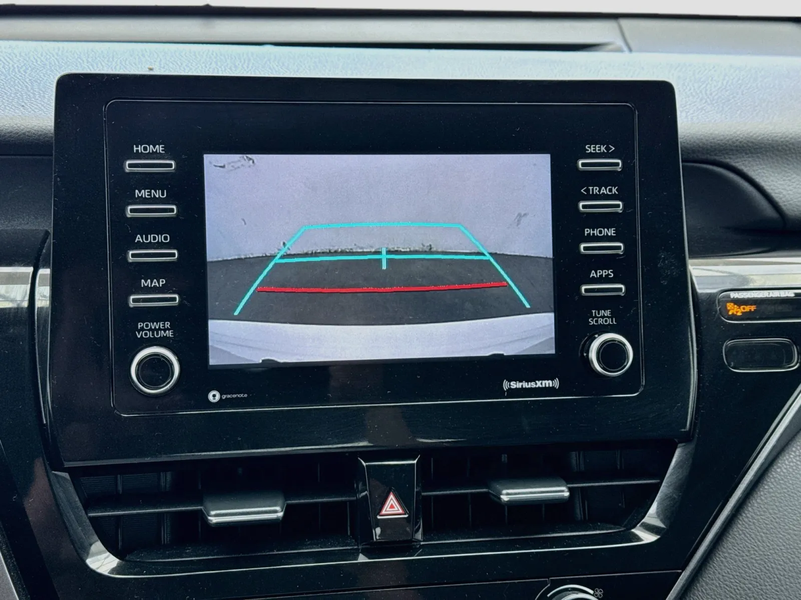 Toyota Camry photo 10