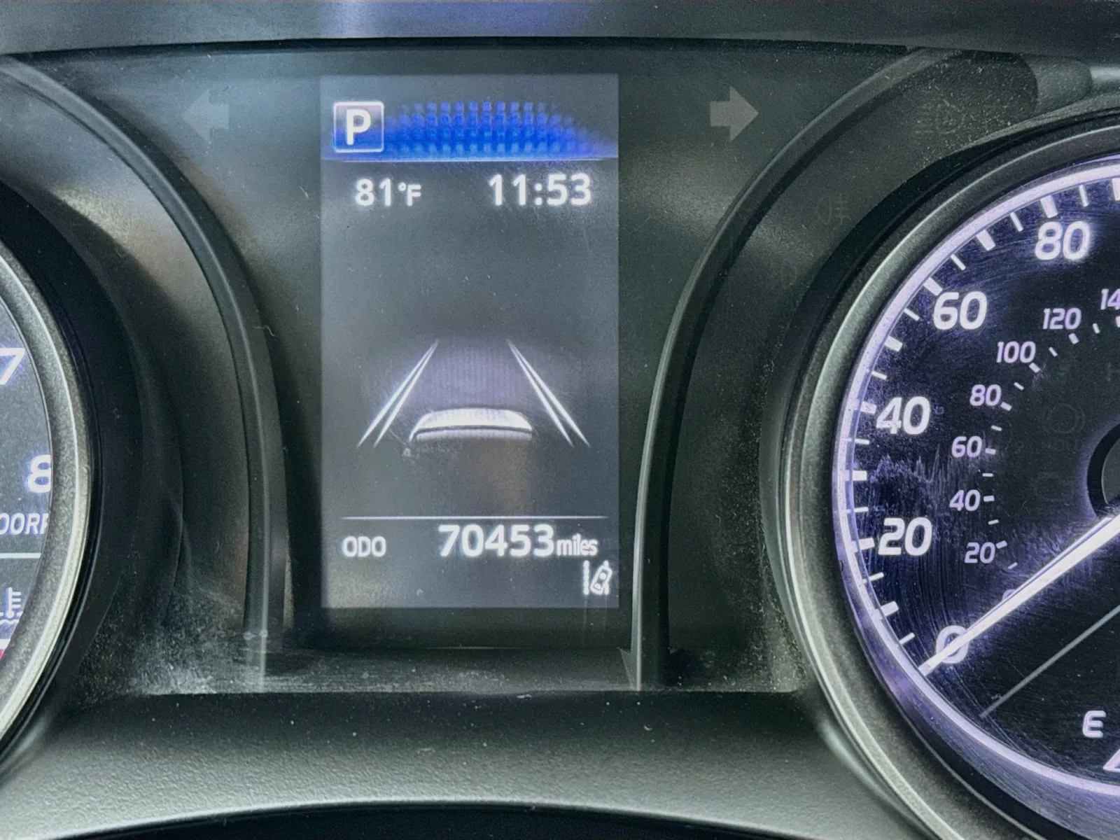 Toyota Camry photo 8