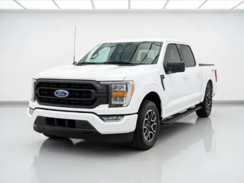 White 2023 Ford F-150 XLT for sale in Bellflower, CA