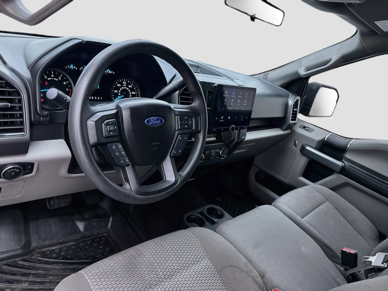 Ford F-150 photo 7