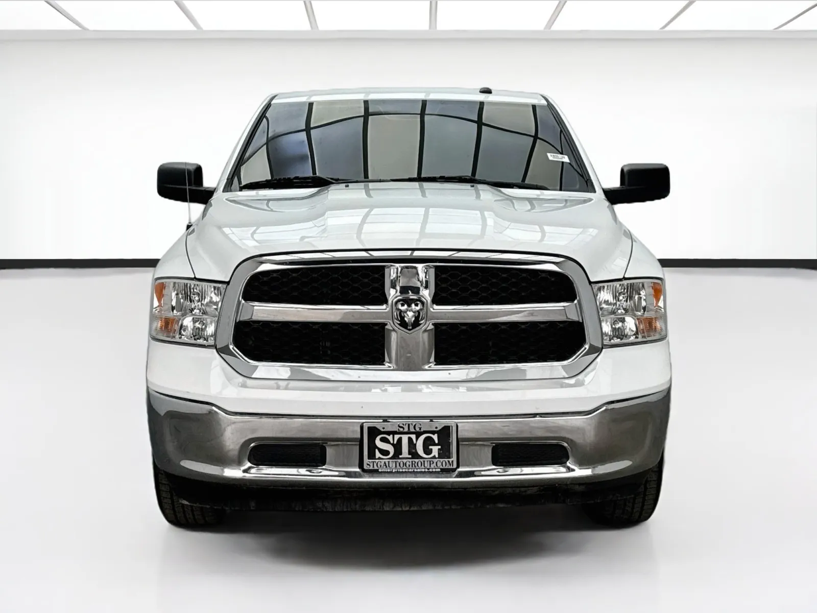 Ram 1500 photo 2