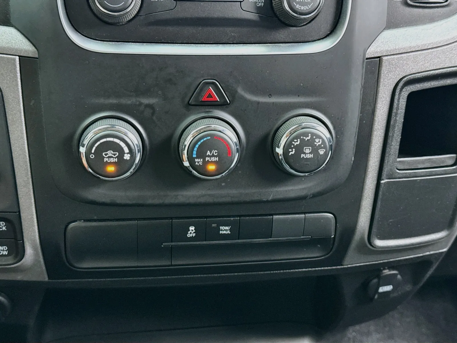 Ram 1500 photo 12