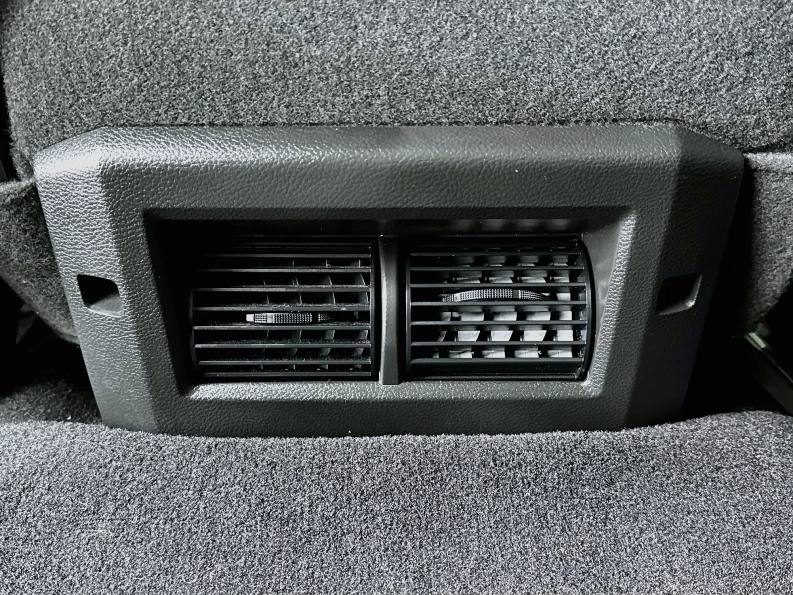 Ram 1500 photo 16