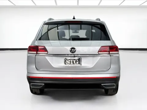 More photos of 2021 Volkswagen Atlas 2.0T SE at STG Bellflower, CA