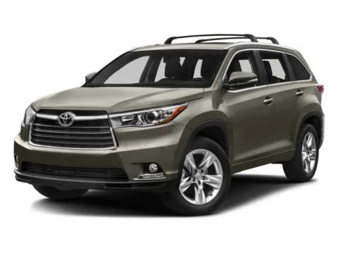 White 2016 Toyota Highlander Limited Platinum V6 for sale in Bellflower, CA