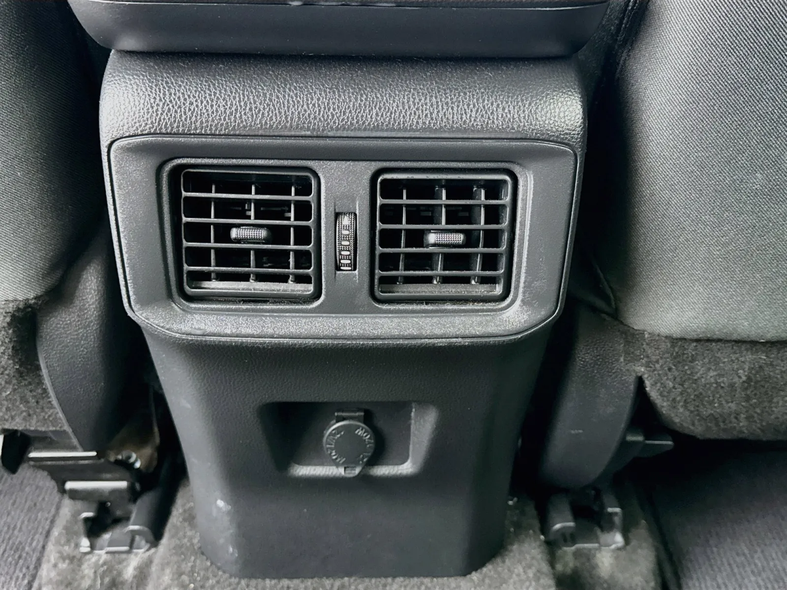 Toyota RAV4 photo 16