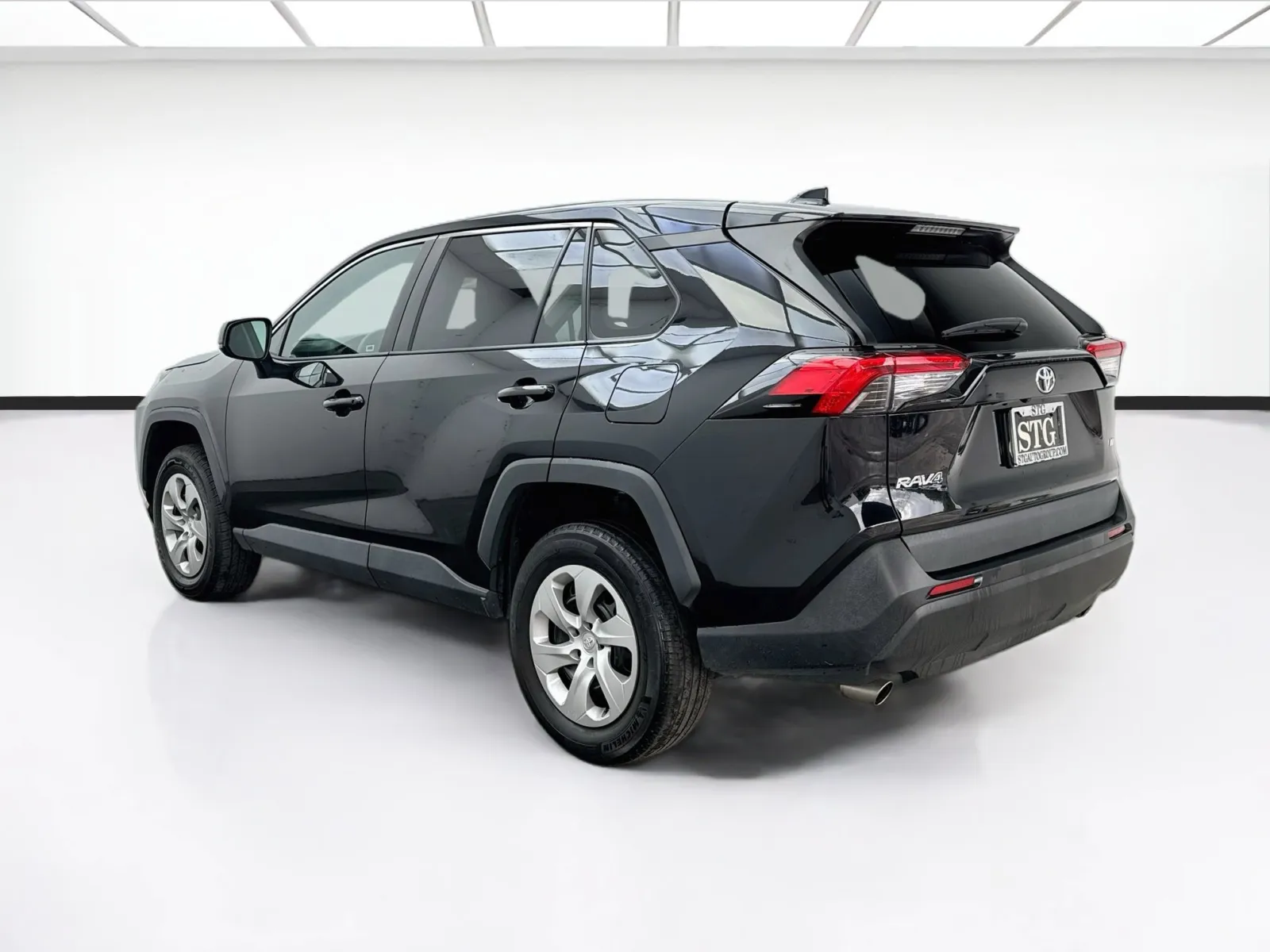 Toyota RAV4 photo 6