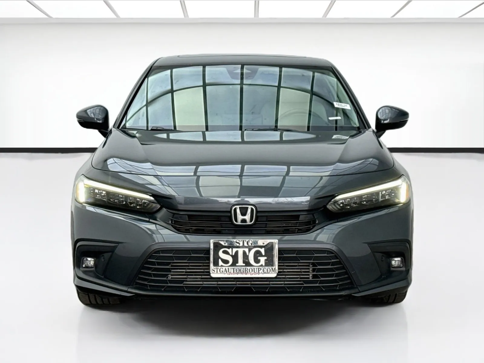 Honda Civic photo 2