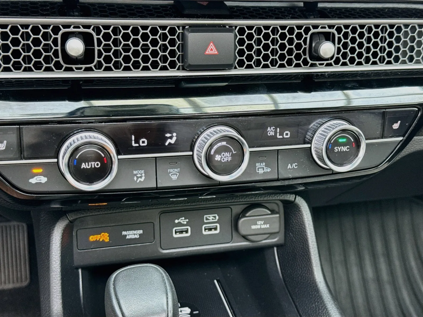Honda Civic photo 11