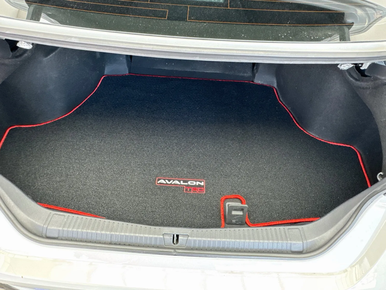 Toyota Avalon photo 18