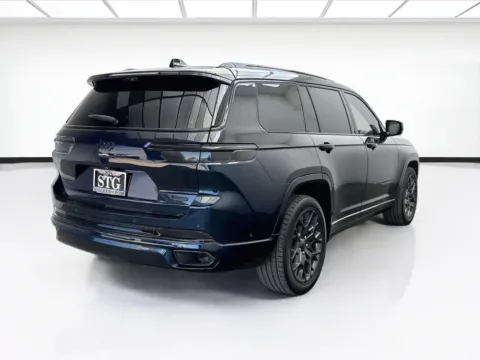 More photos of 2023 Jeep Grand Cherokee L Summit at STG Bellflower, CA