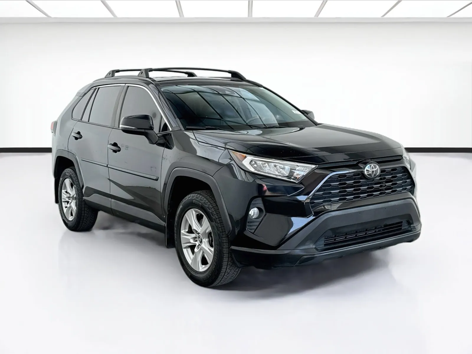 Toyota RAV4 photo 3