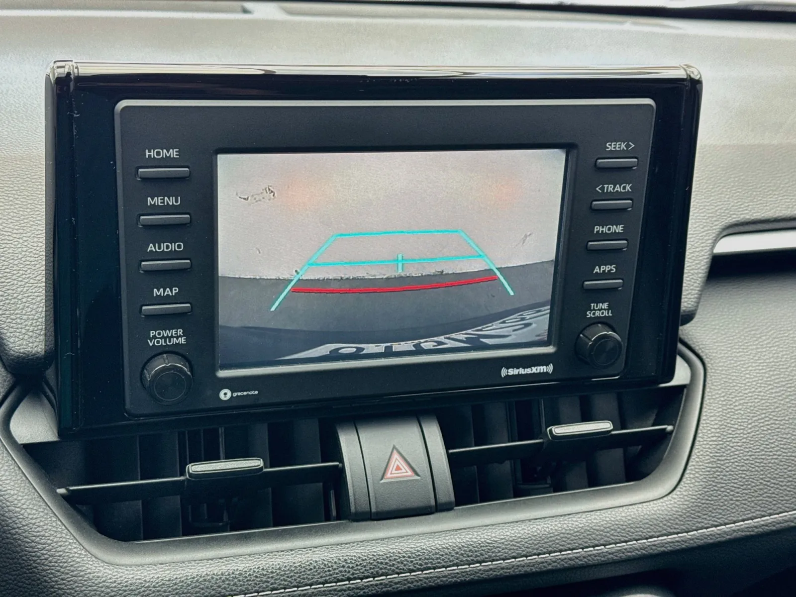 Toyota RAV4 photo 10